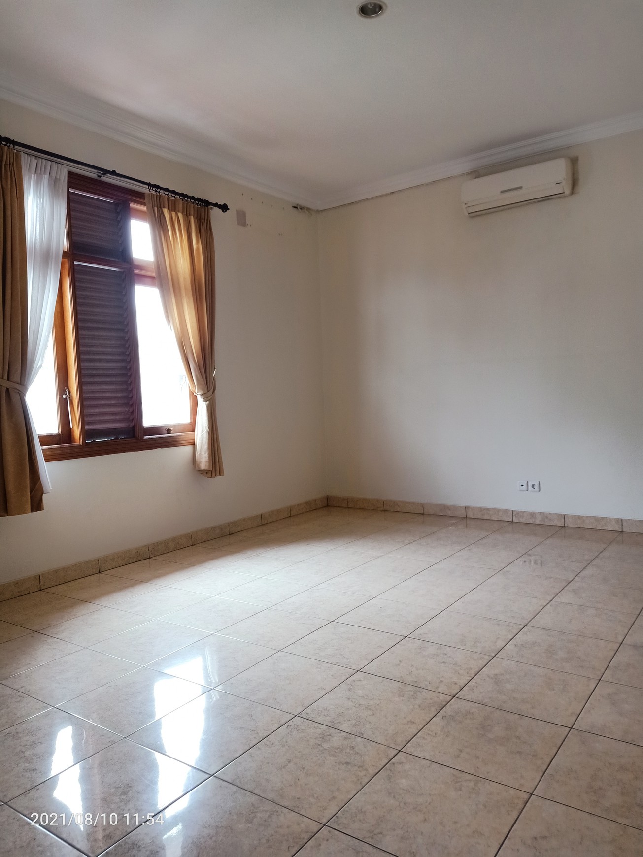 Rumah cantik kawasan eksklusif Bintaro sektor 9