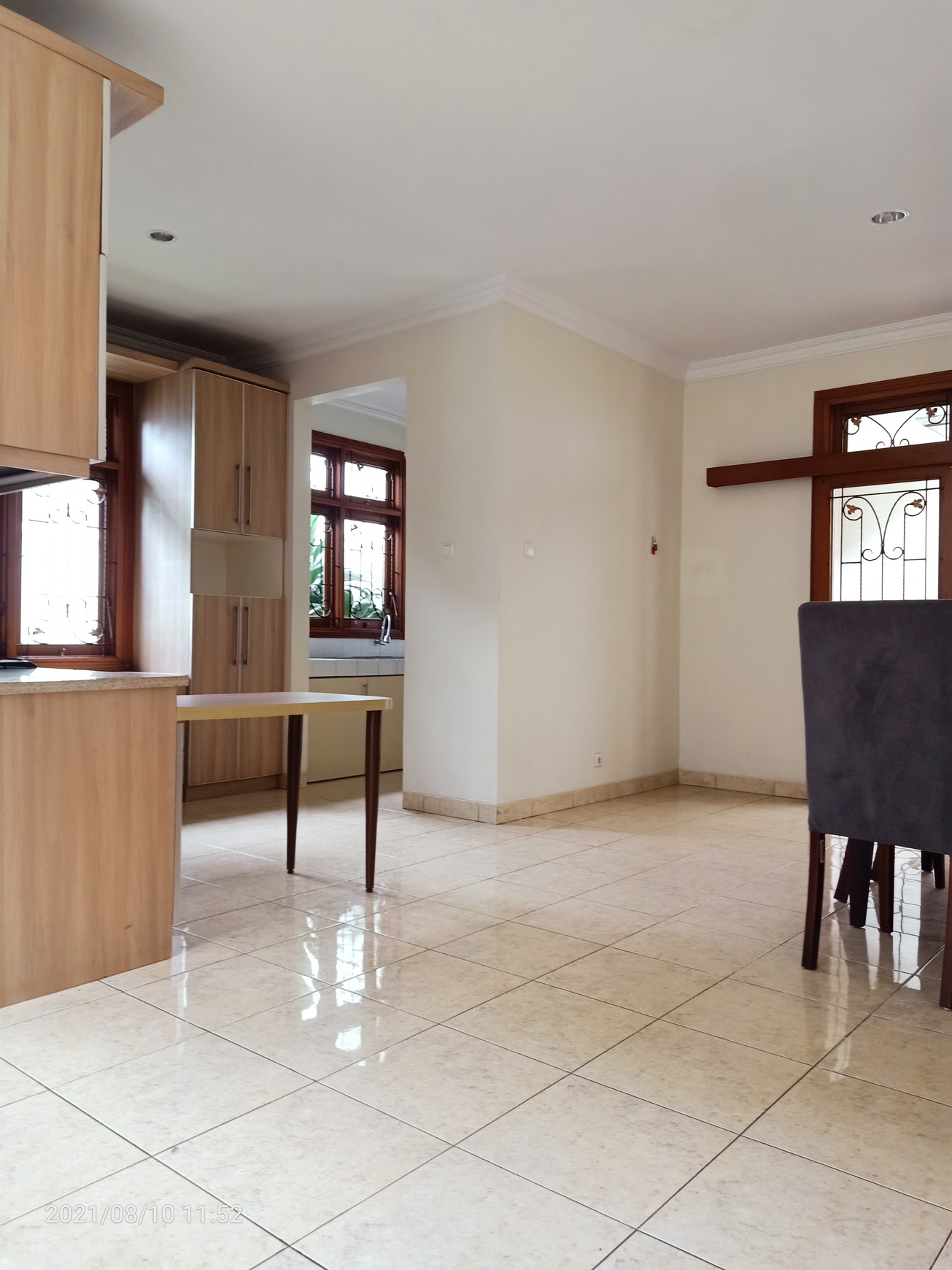 Rumah cantik kawasan eksklusif Bintaro sektor 9