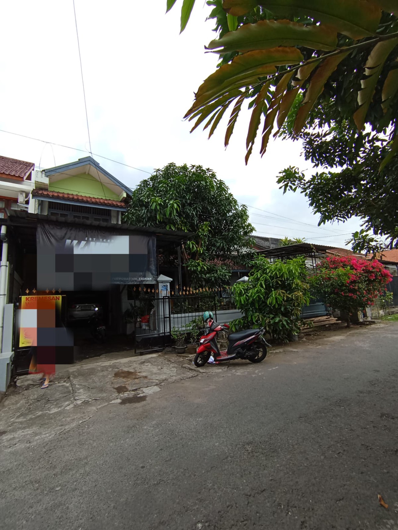 Rumah Tinggal 9 Kamar Tidur Lokasi Dekat Pamela 7, Purwomartani Kalasan Sleman