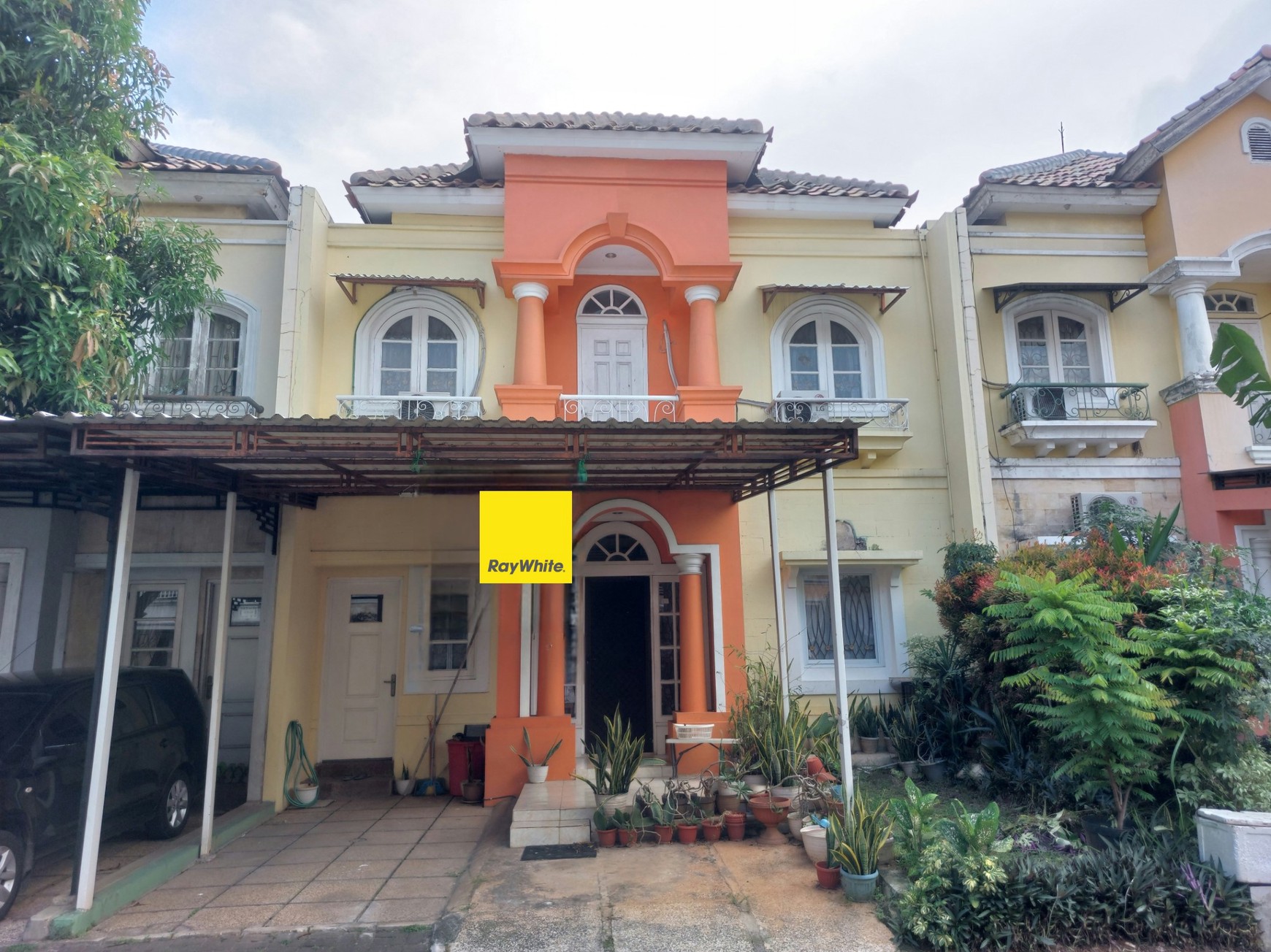 Rumah Rapi Siap Huni Murah di Raffless Hills, Cibubur