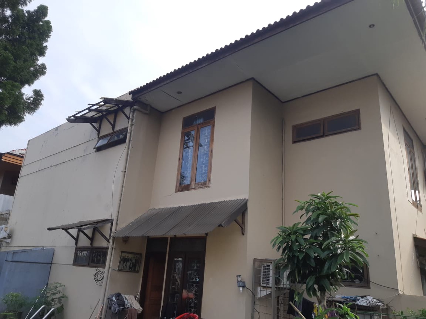 Dijual rumah 2 lantai dekat Antasari