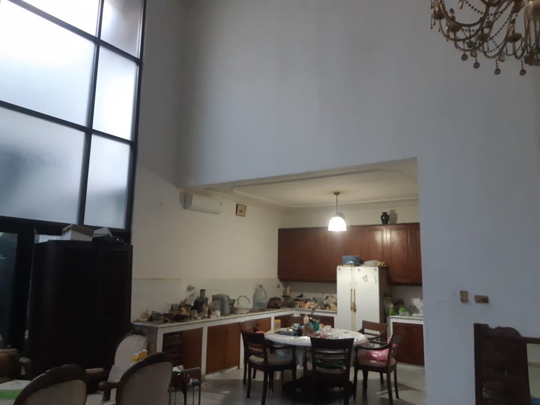 Dijual rumah 2 lantai dekat Antasari