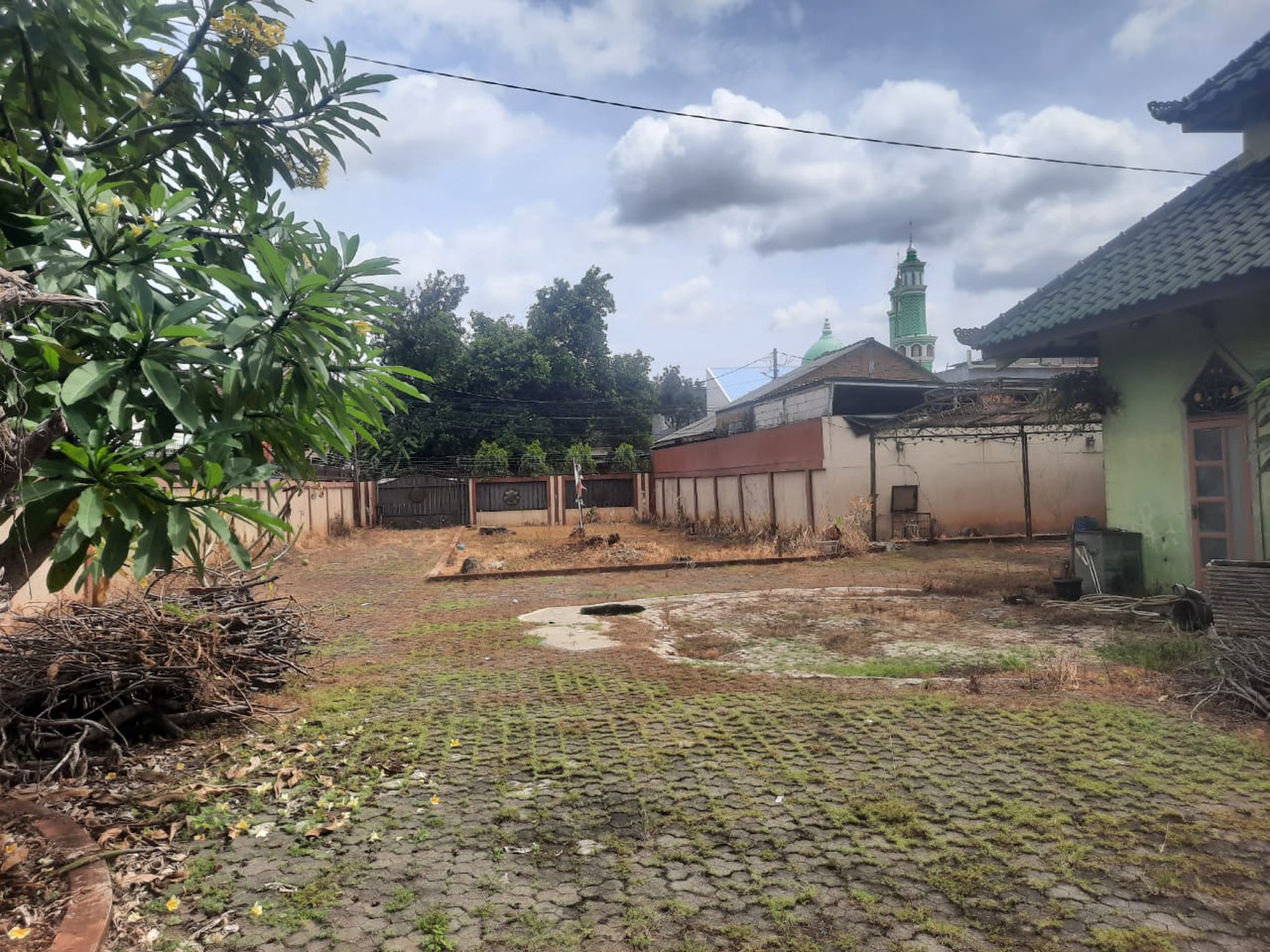 Rumah Bagus Di Jl Cemerlang Jatibening Bekasi Jawa Barat