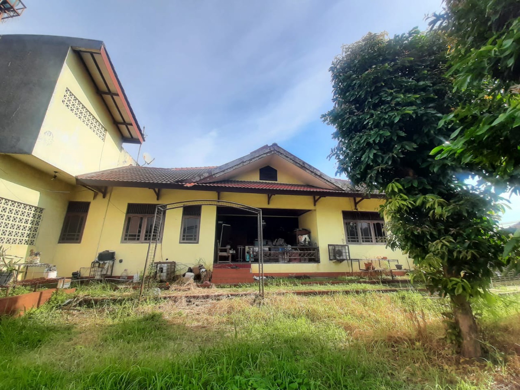 Rumah Bagus Di Jl Cemerlang Jatibening Bekasi Jawa Barat