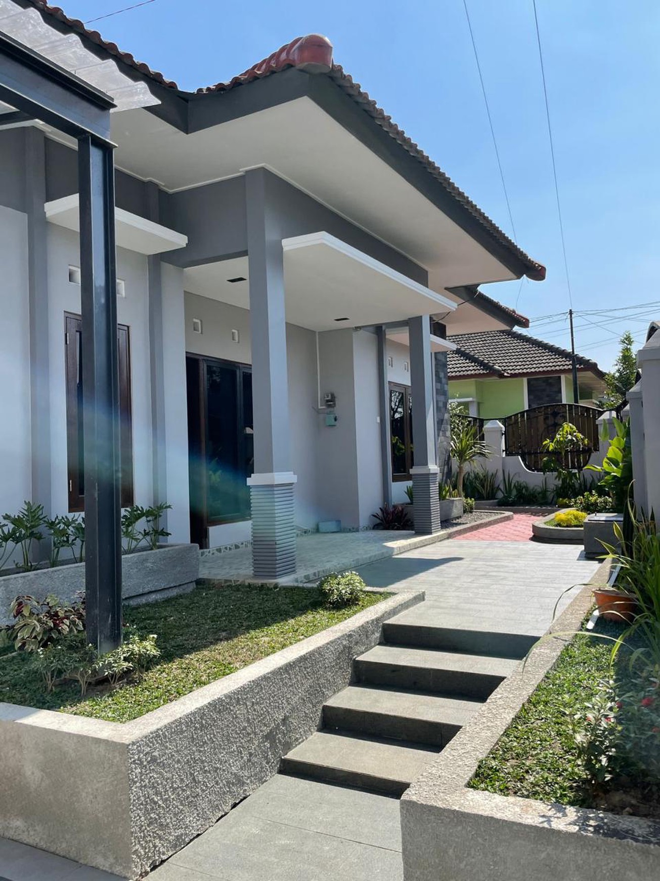 Rumah Tinggal Strategis Lokasi Dekat Stadion Maguwoharjo Depok Sleman