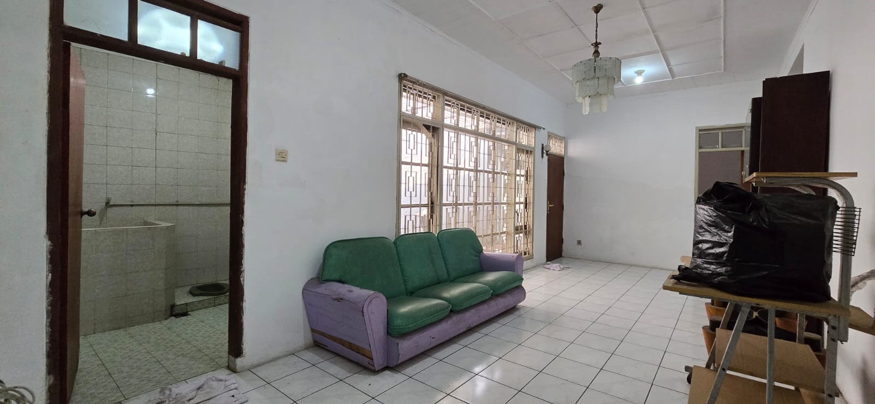 Disewakan Rumah Bagus Terawat Tengah Kota di Sayap Pajajaran
