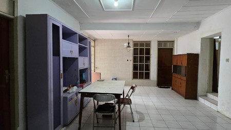 Disewakan Rumah Bagus Terawat Tengah Kota di Sayap Pajajaran