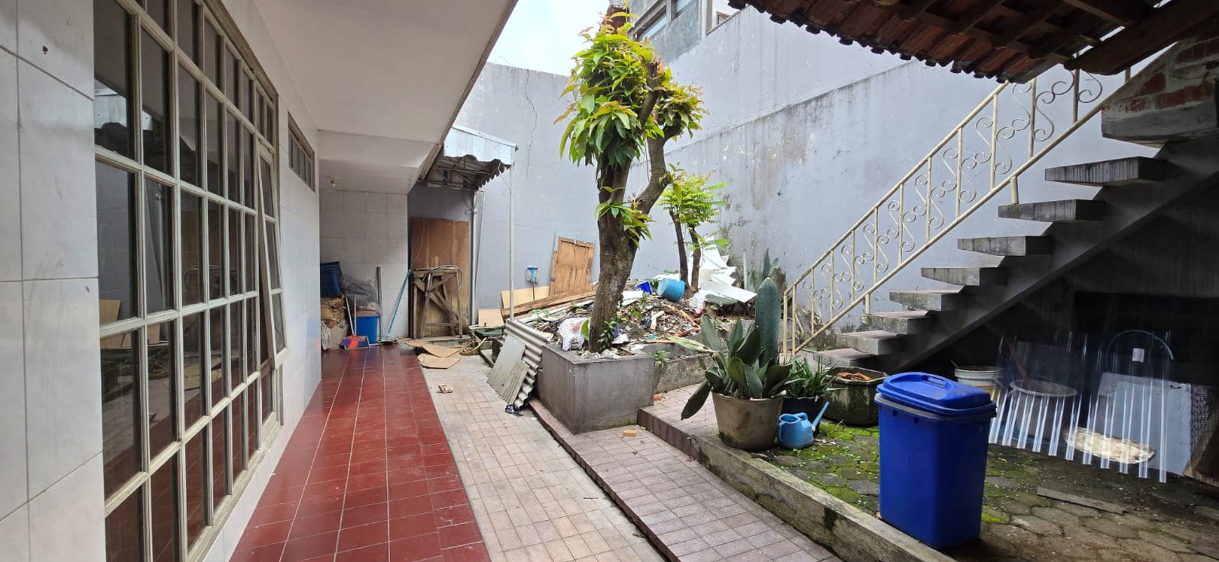 Disewakan Rumah Bagus Terawat Tengah Kota di Sayap Pajajaran
