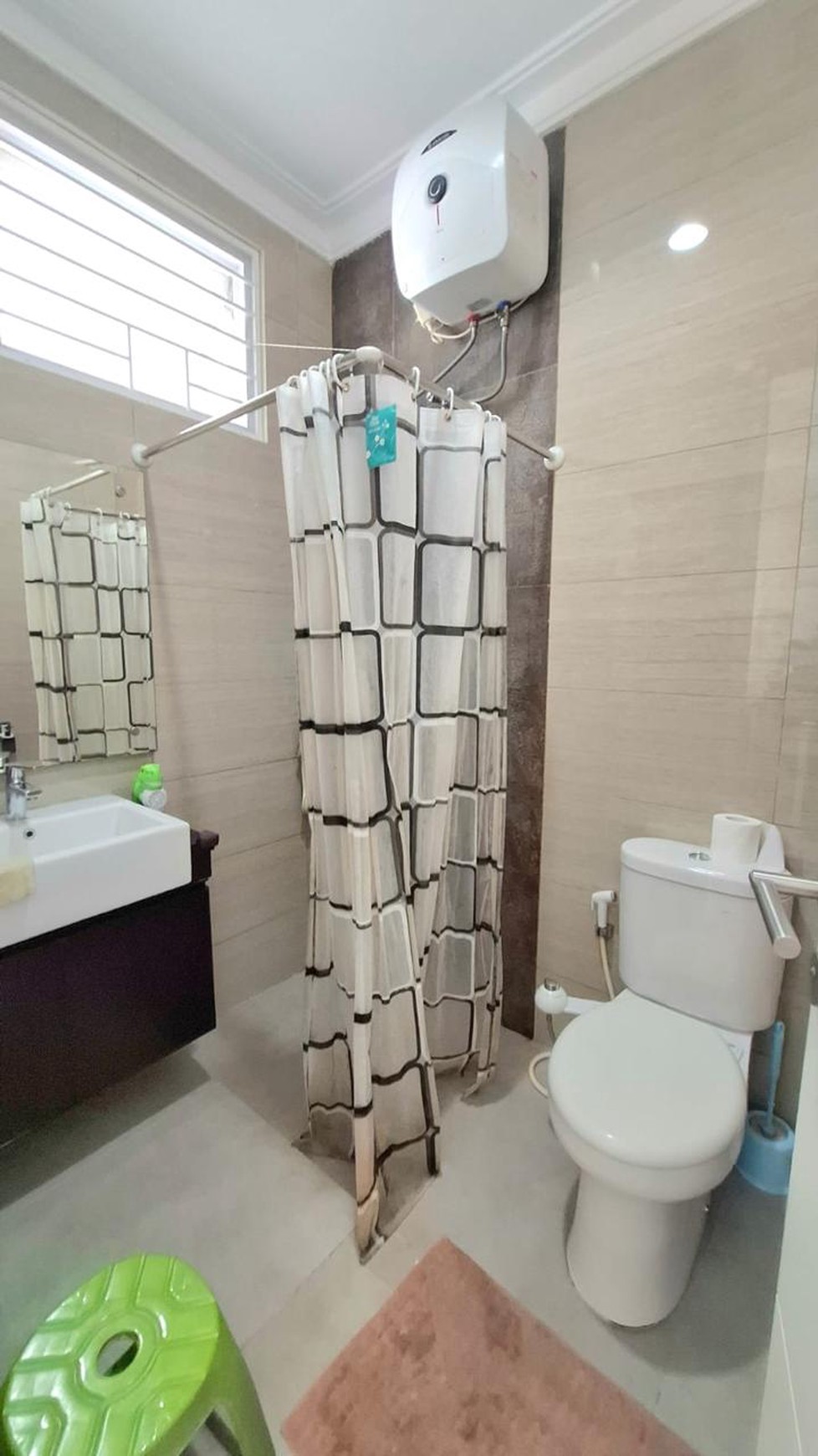 RUMAH MINIMALIS 2 LANTAI SIAP HUNI DI CITRA GRAN CIBUBUR