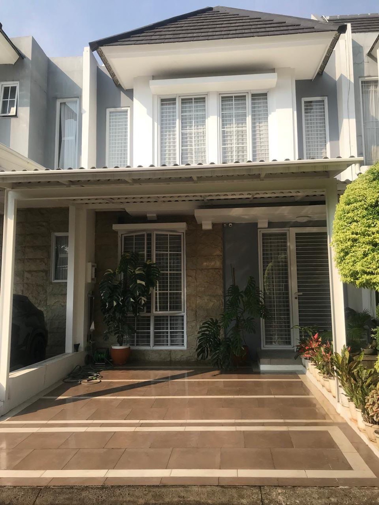 RUMAH MINIMALIS 2 LANTAI SIAP HUNI DI CITRA GRAN CIBUBUR