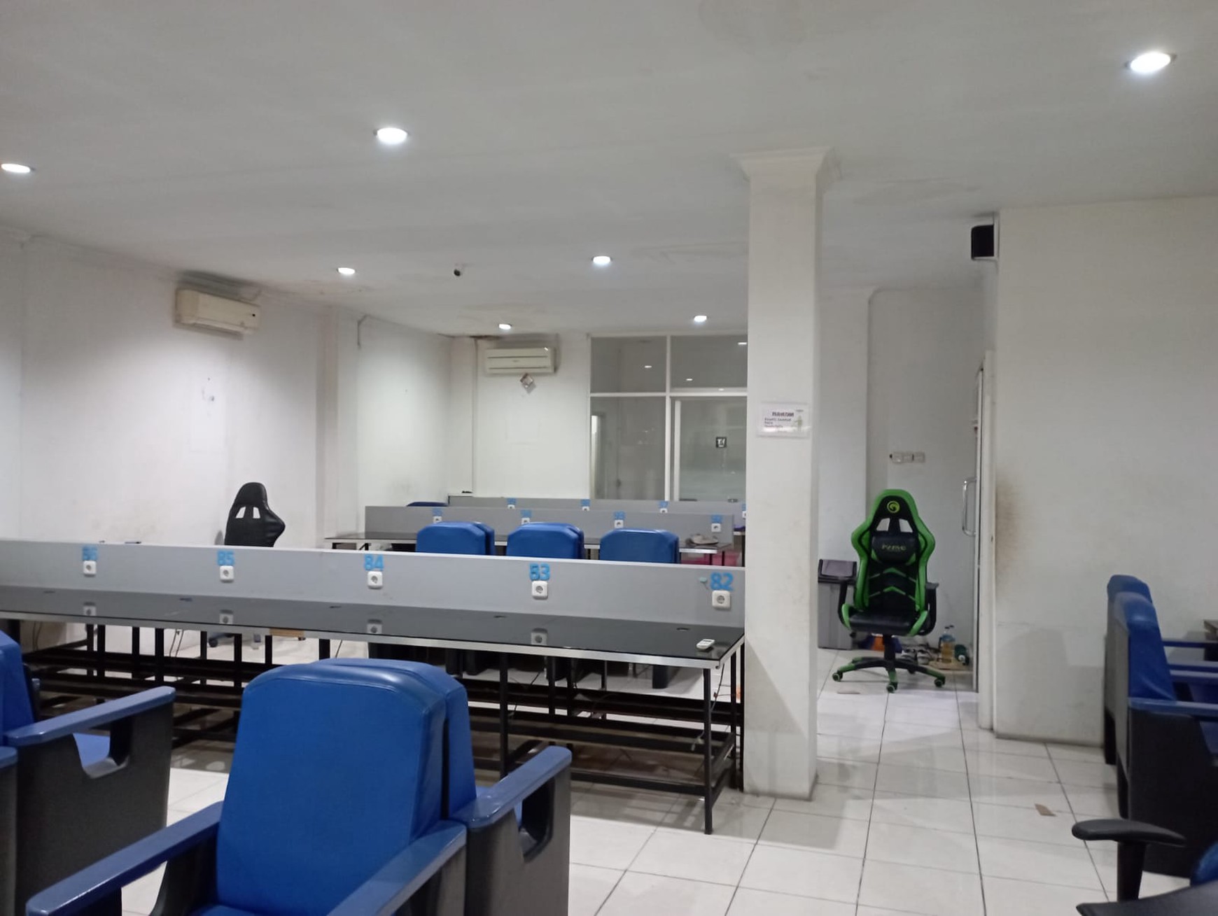 Ruko 2 Lantai Lokasi Strategis Dekat Kampus di Area Babarsari Depok Sleman 