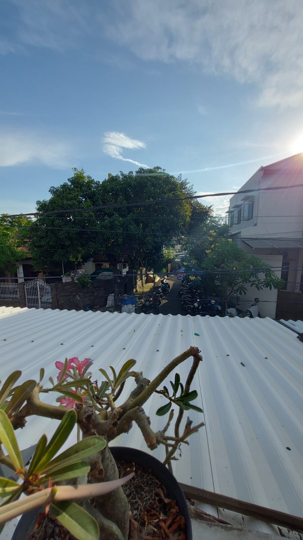 Dijual Rumah Di Rungkut Asri Timur 2M NEGO!