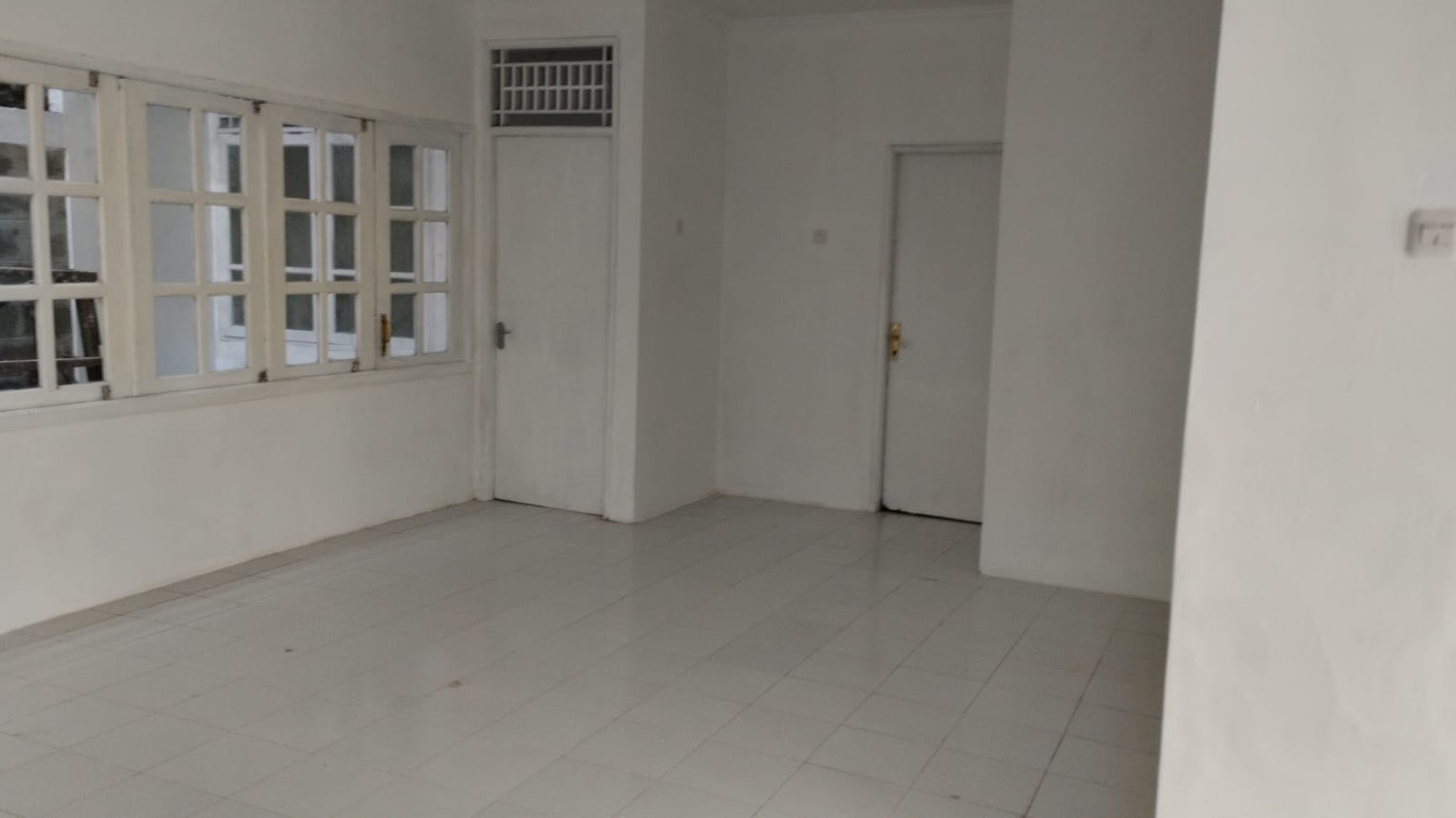 Rumah Di Mertilang Sektor 9 Bintaro Siap Huni