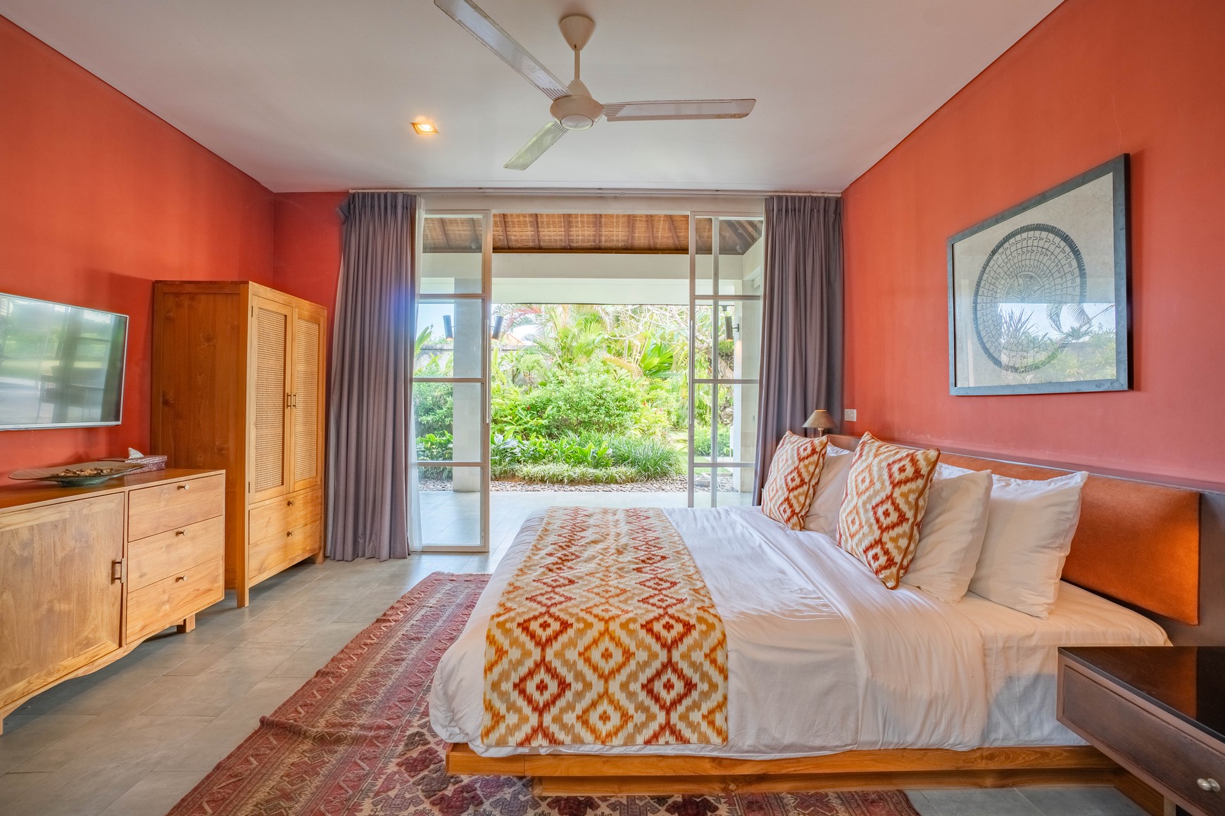 Luxury Villa for Sale, Prime Location in Munggu, Near Beach & Attractions