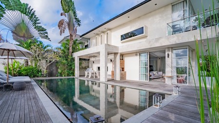 Luxury Villa for Sale, Prime Location in Munggu, Near Beach & Attractions