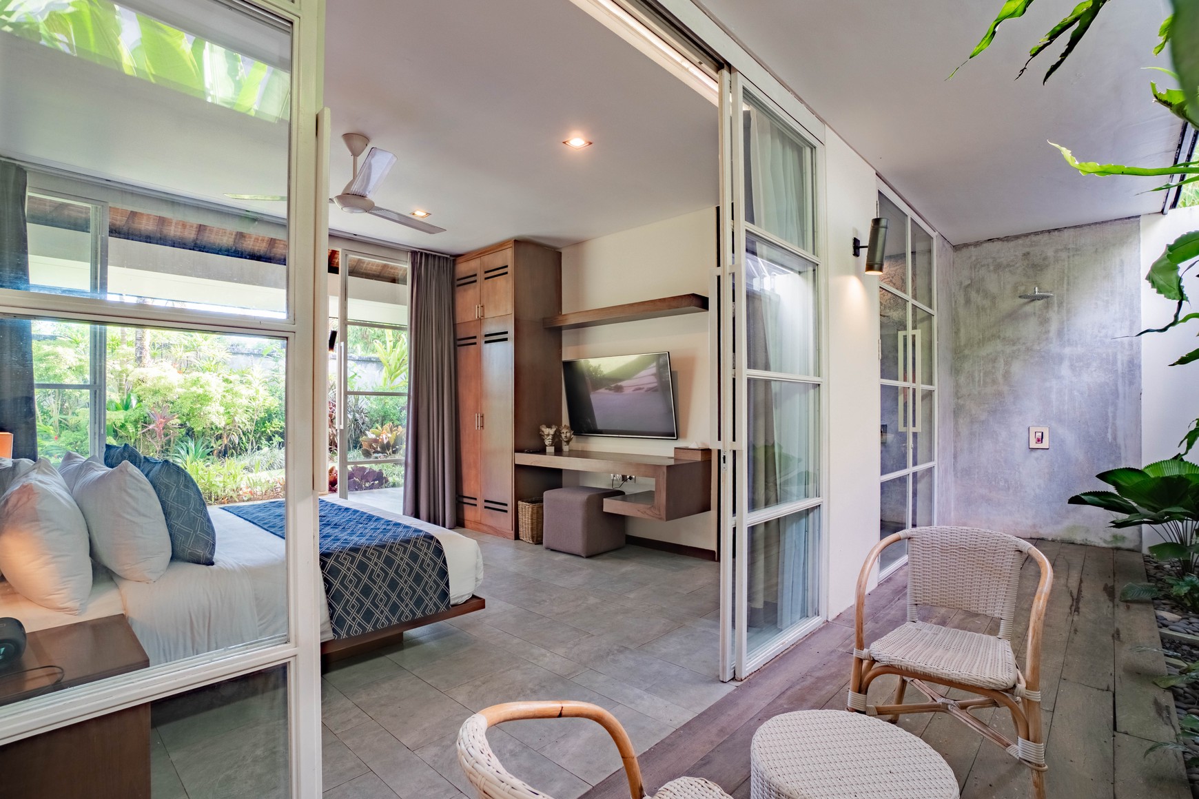 Luxury Villa for Sale, Prime Location in Munggu, Near Beach & Attractions