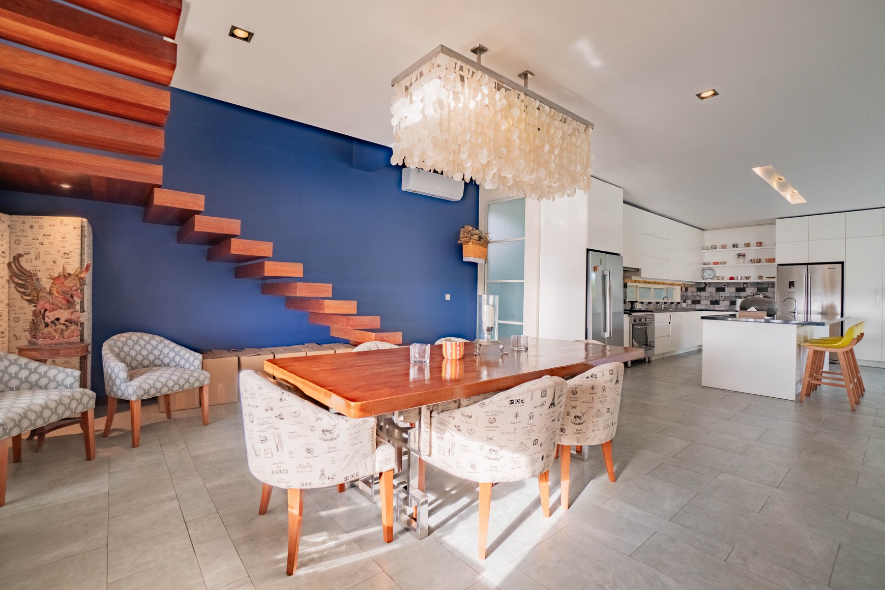Luxury Villa for Sale, Prime Location in Munggu, Near Beach & Attractions