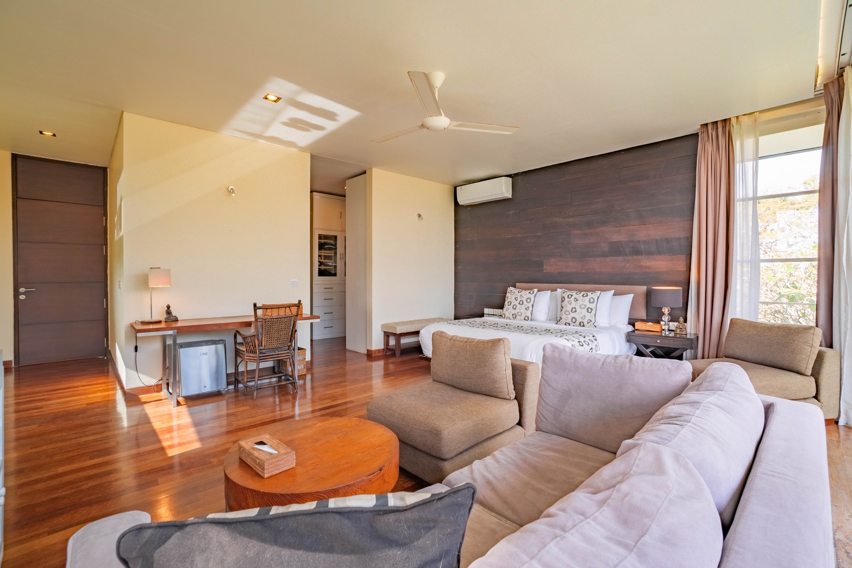 Luxury Villa for Sale, Prime Location in Munggu, Near Beach & Attractions