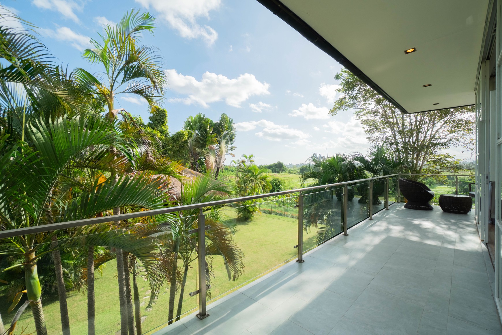 Luxury Villa for Sale, Prime Location in Munggu, Near Beach & Attractions