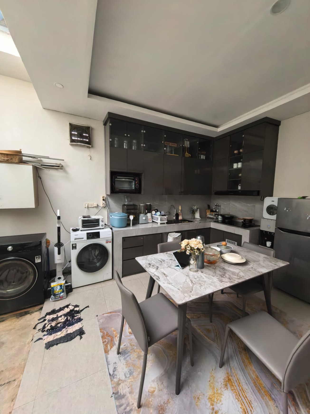 Rumah Tingkat Cantik di Cileungsi