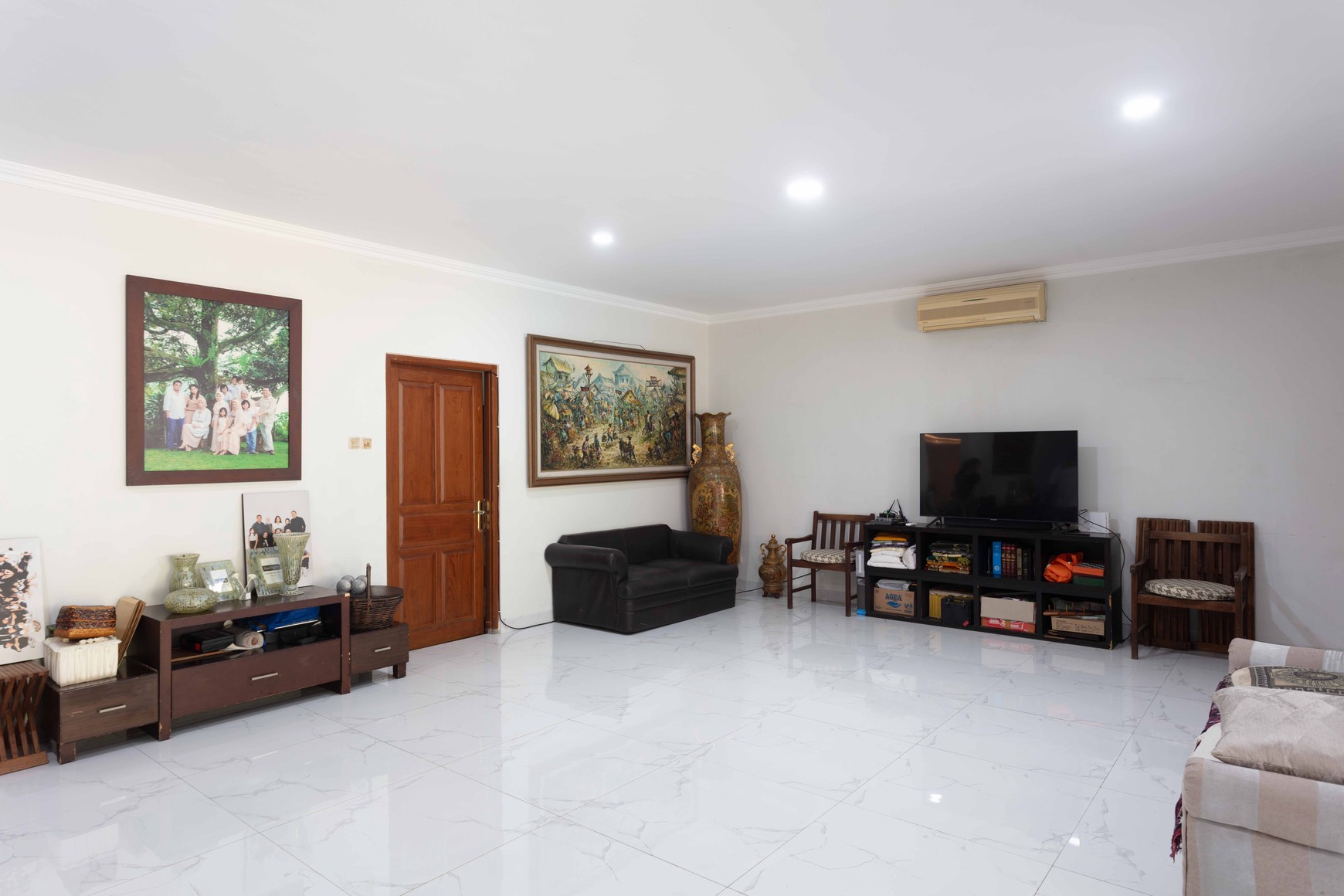TURUN HARGA! Dijual Rumah Mewah di Radio Dalam, Kebayoran Baru, Super Strategis dan Prestisius.