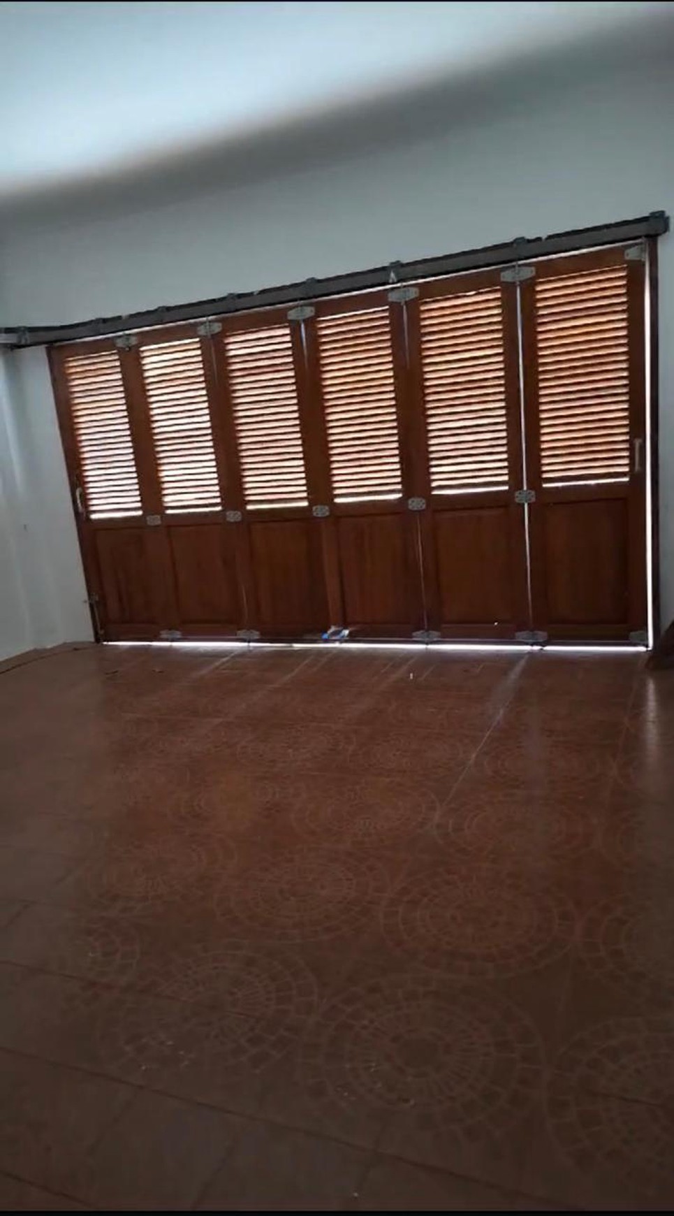 RUMAH DISEWA JALAN GAHARU JAKARTA SELATAN