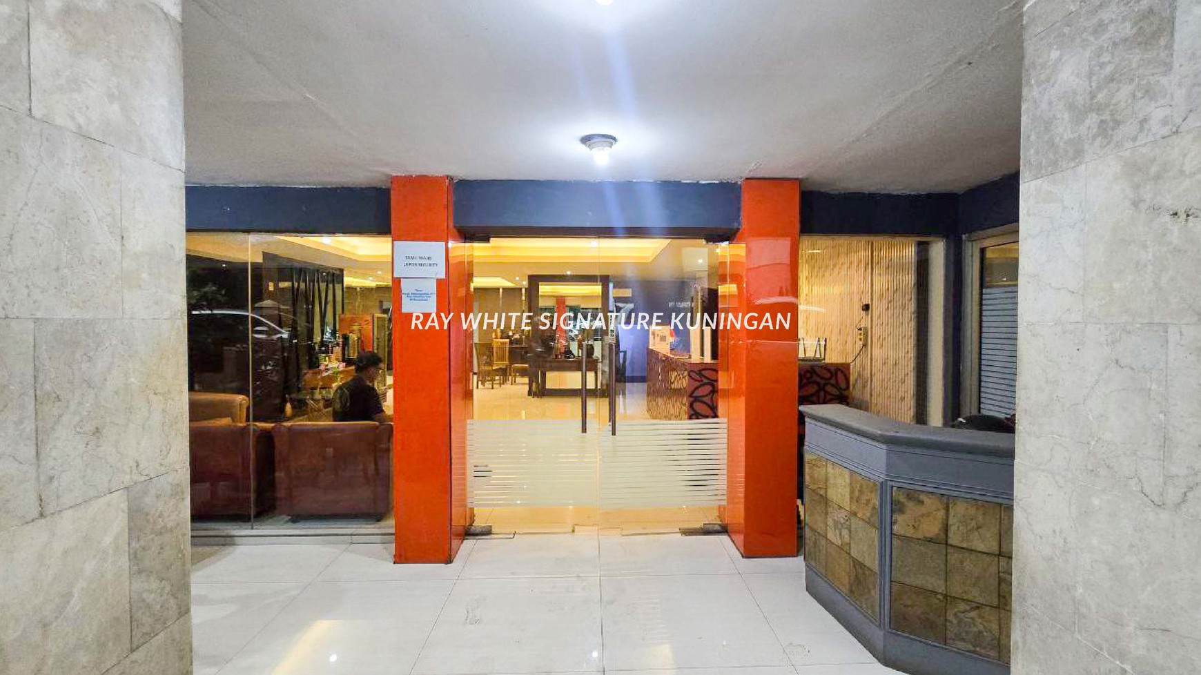 Dijual Hotel Bintang 1 Di Prapanca Raya Kebayoran Baru ,Zona Komersil 