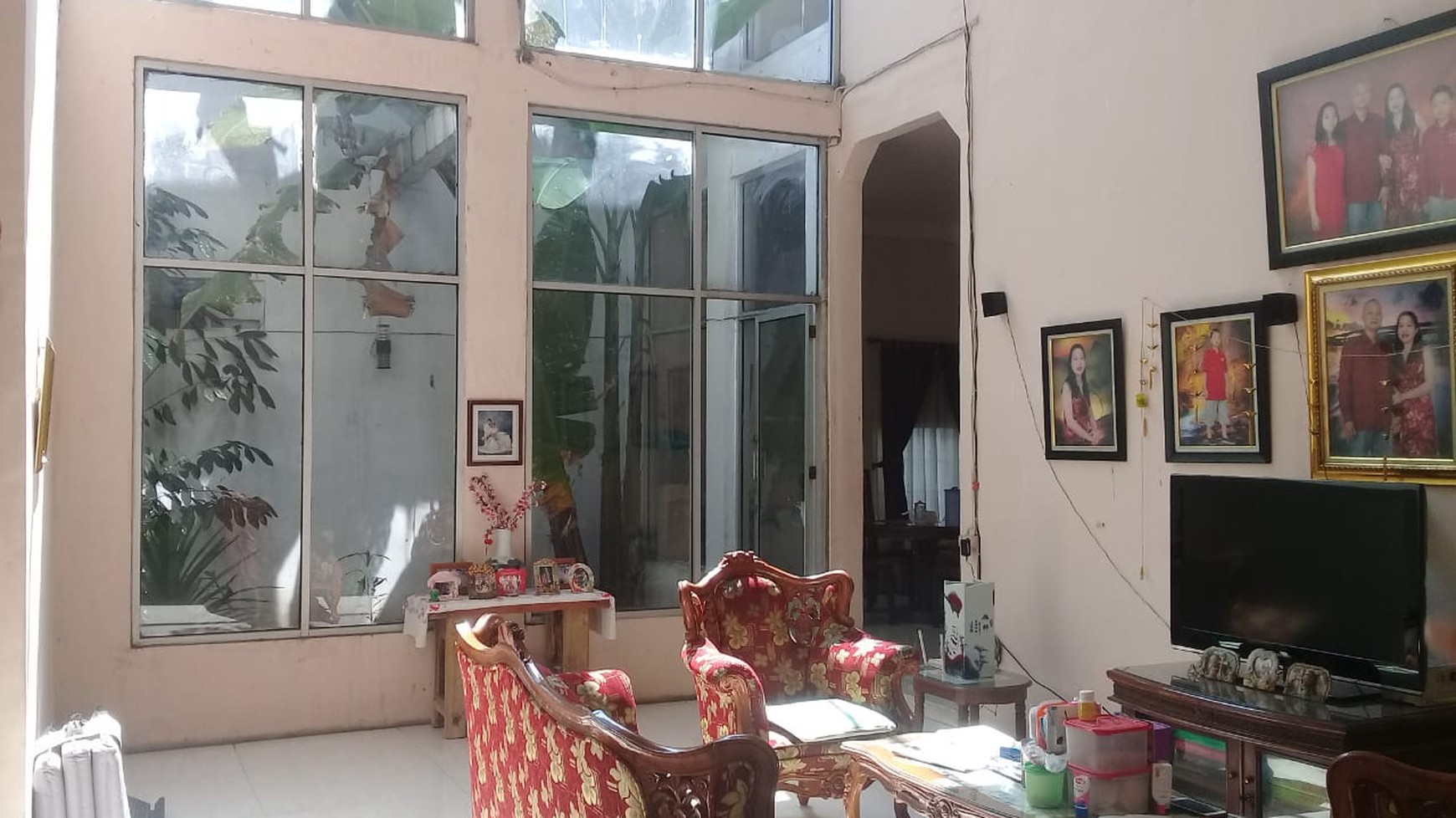 INVESTASI MENGUNTUNGKAN, KLINIK BERIKUT RUMAH, RUKO, TANAH KOSONG LOKASI STRATEGIS DI JALAN RAYA UTAMA