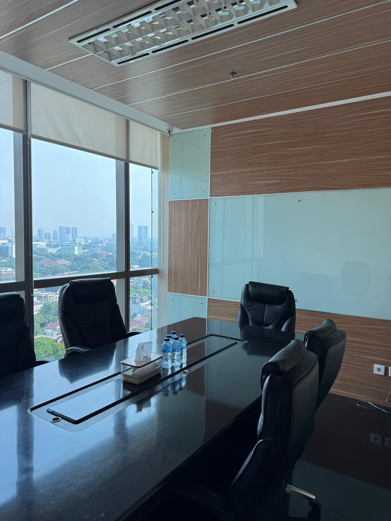 DIJUAL RUANG KANTOR OFFICE 8 KEBAYORAN BARU JAKARTA SELATAN