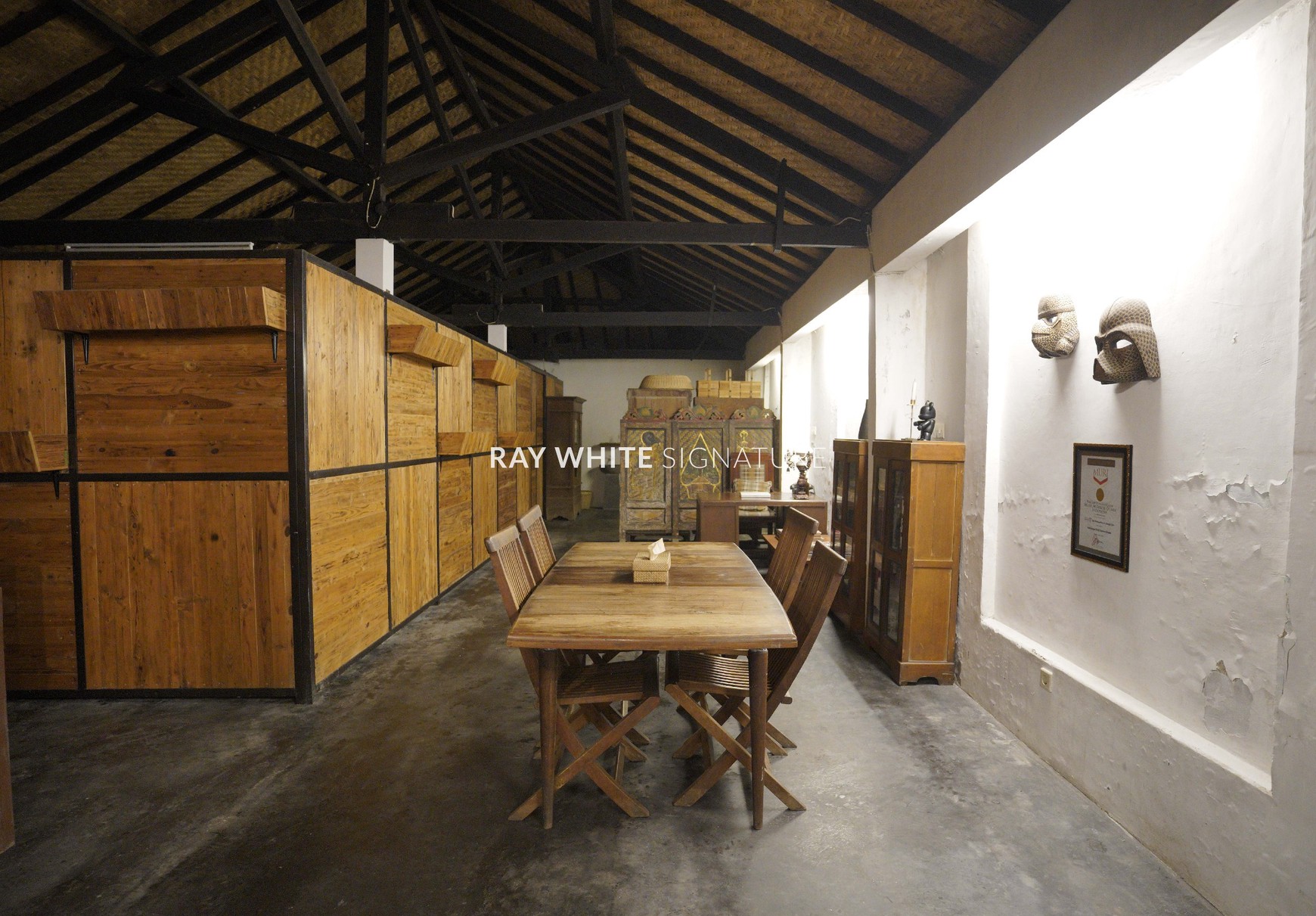 Dijual Homestay Di Jl Raya Solo Dekat Candi Sari Yogyakarta
