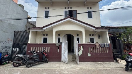 Pondok labu pangkalan jati kost 16 kamar dekat kampus upn