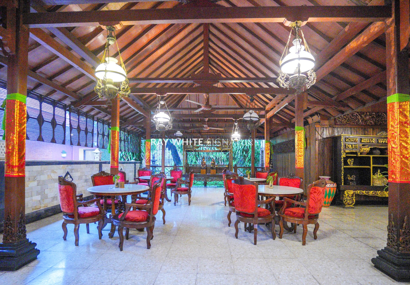 Dijual Hotel Puri Artha Bintang Tiga Di Demangan Baru Sleman Yogyakarta 
