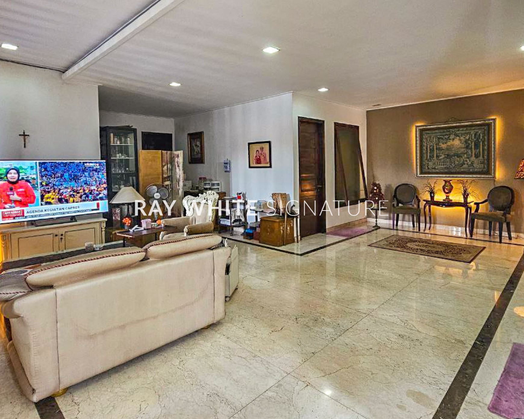 Dijual Rumah Layak Huni Posisi Hook di Jl Kesehatan IV Bintaro