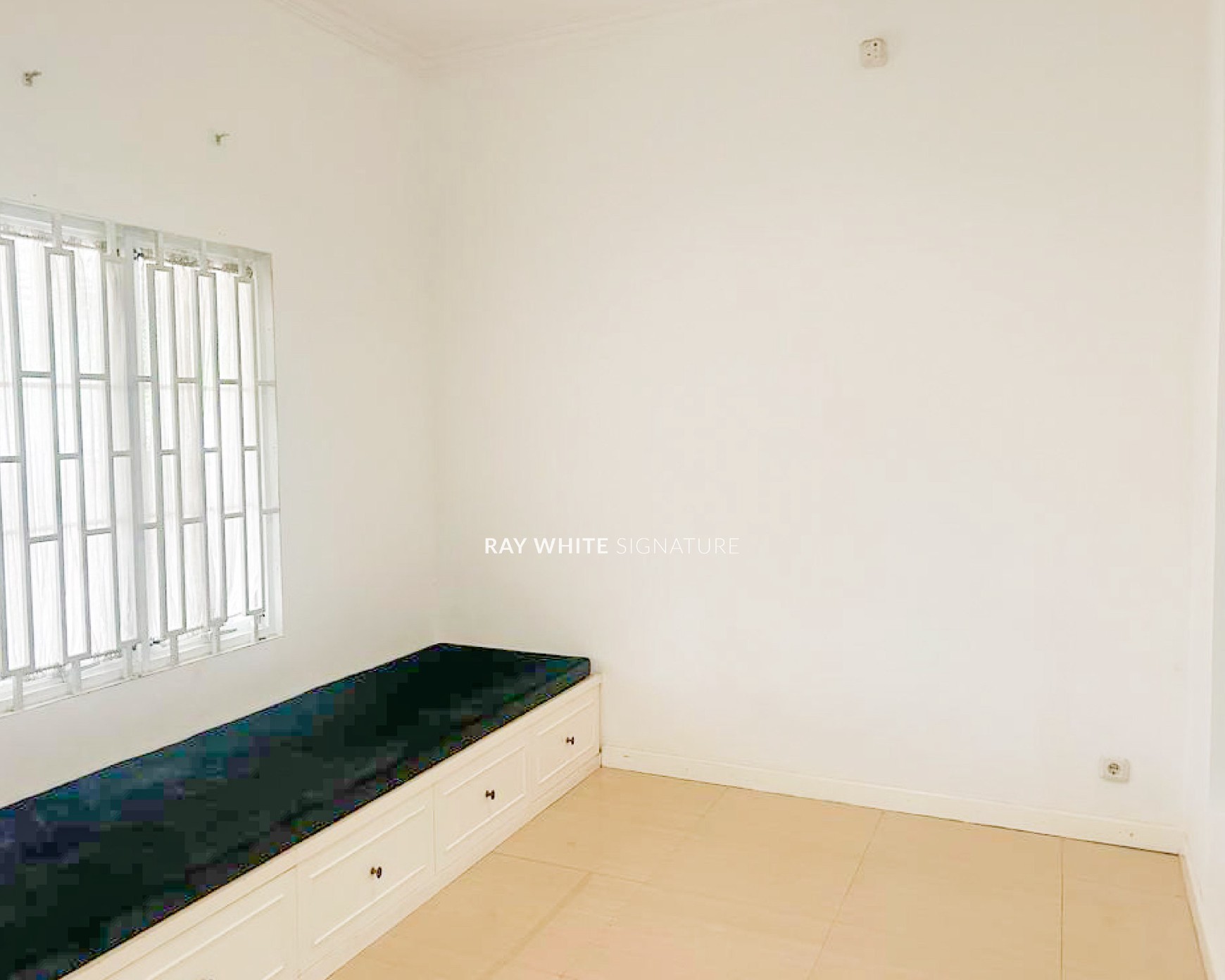 Dijual Rumah Layak Huni di Jl Strategi VI Joglo