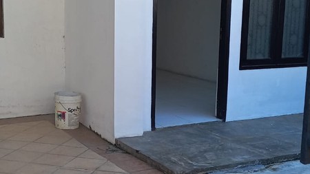 Dijual Rumah Sutorejo