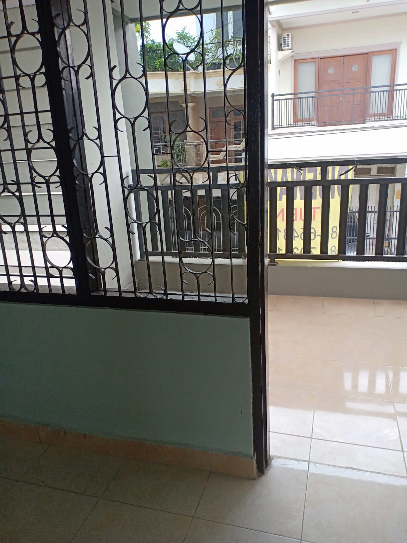 Dijual Rumah Sutorejo