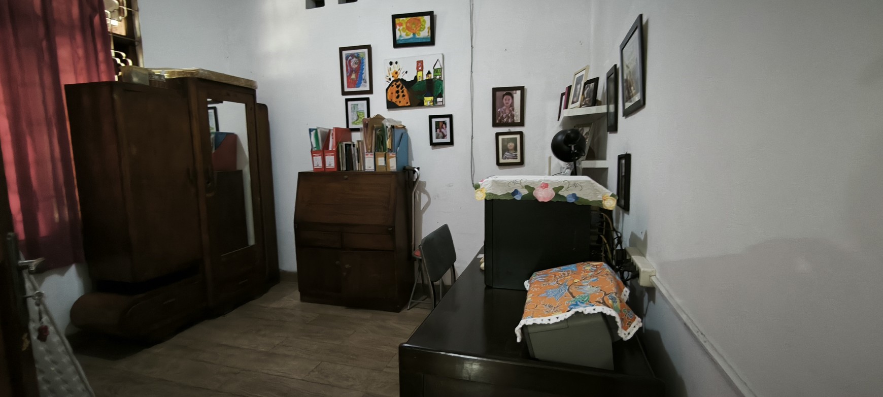 Rumah Nyaman Lokasi Strategis di Jl. Cisanggiri Kebayoran Baru