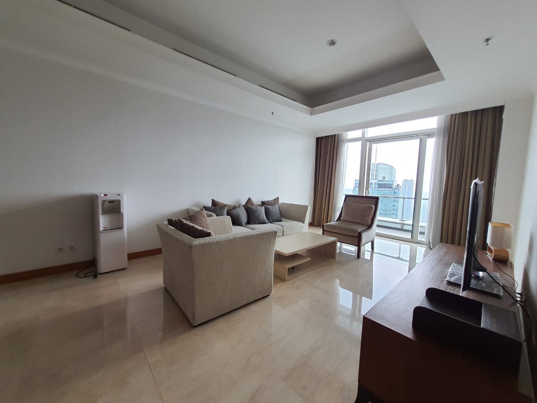 Apartement Kempinski Lantai 56 Lokasi Strategis di Pusat Kota Jakarta
