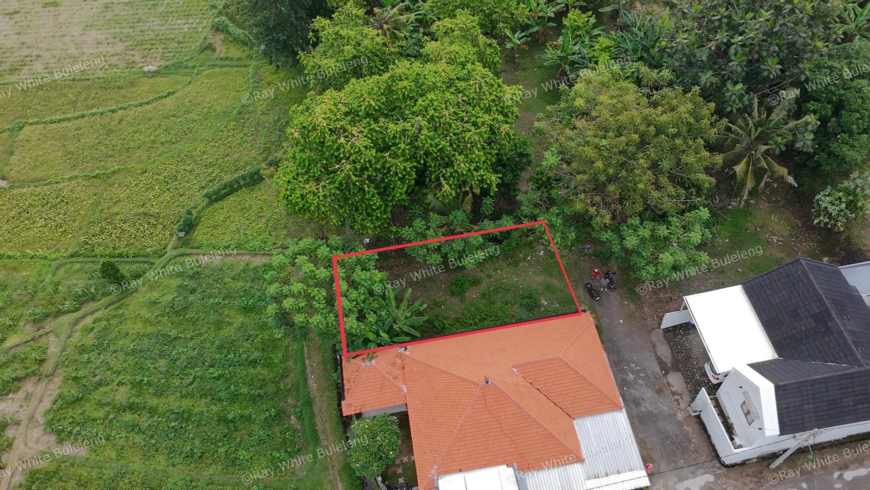 Rumah Hitung Tanah Area Cipete