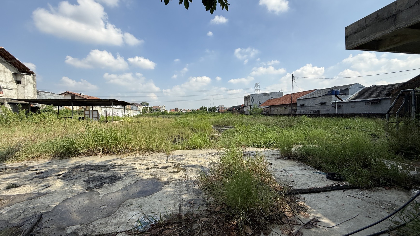 Rumah Hitung Tanah Area Cipete