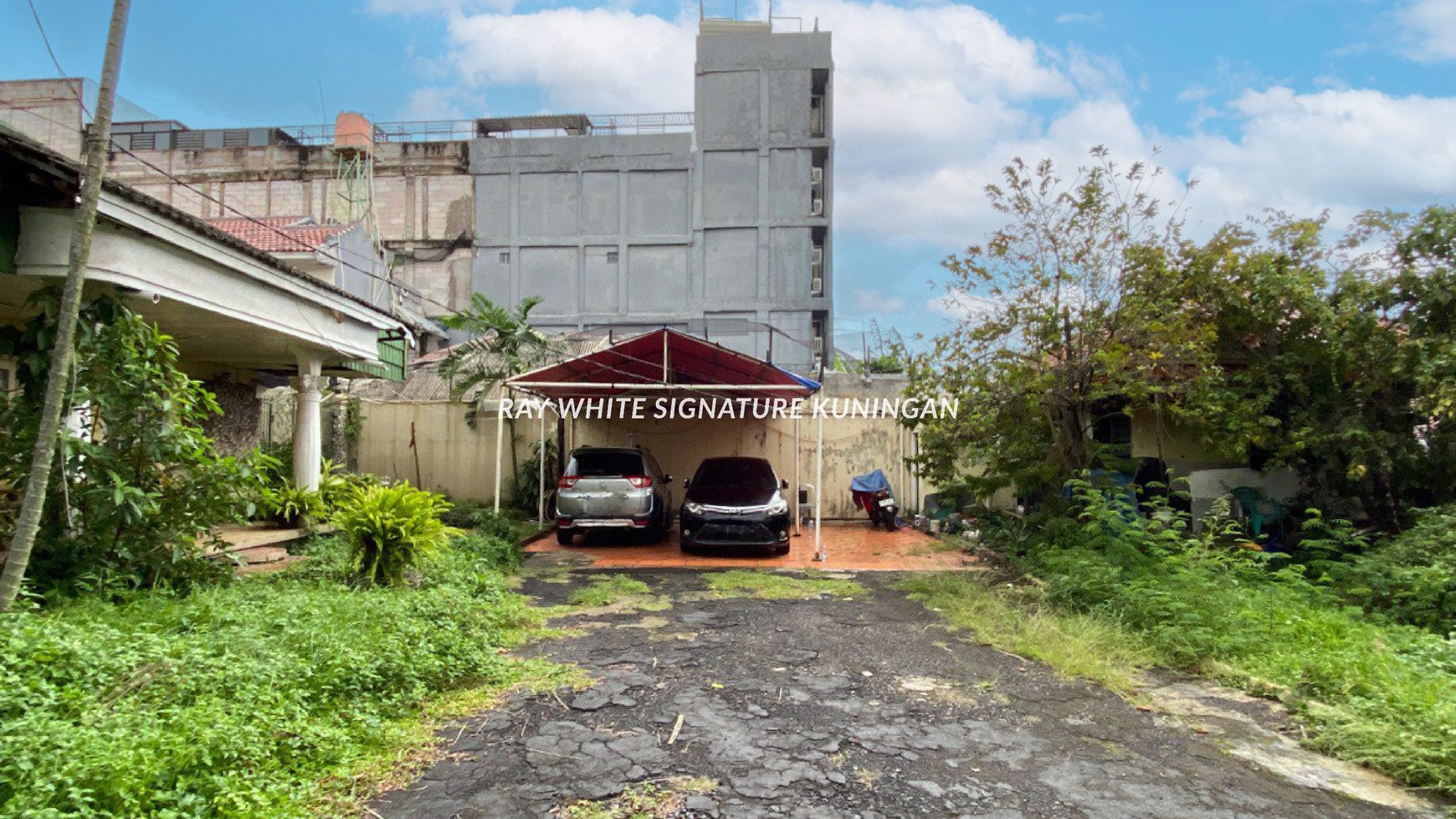 Rumah Hitung Tanah Area Cipete