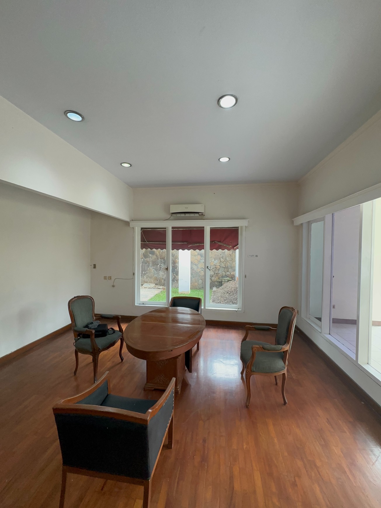 Rumah 2 Lantai Rasamala Menteng Dalam, Jakarta Selatan 