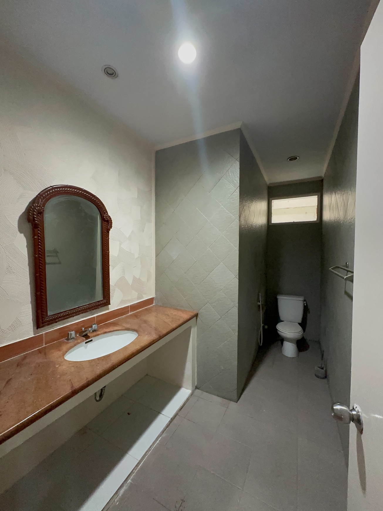 Rumah 2 Lantai Rasamala Menteng Dalam, Jakarta Selatan 