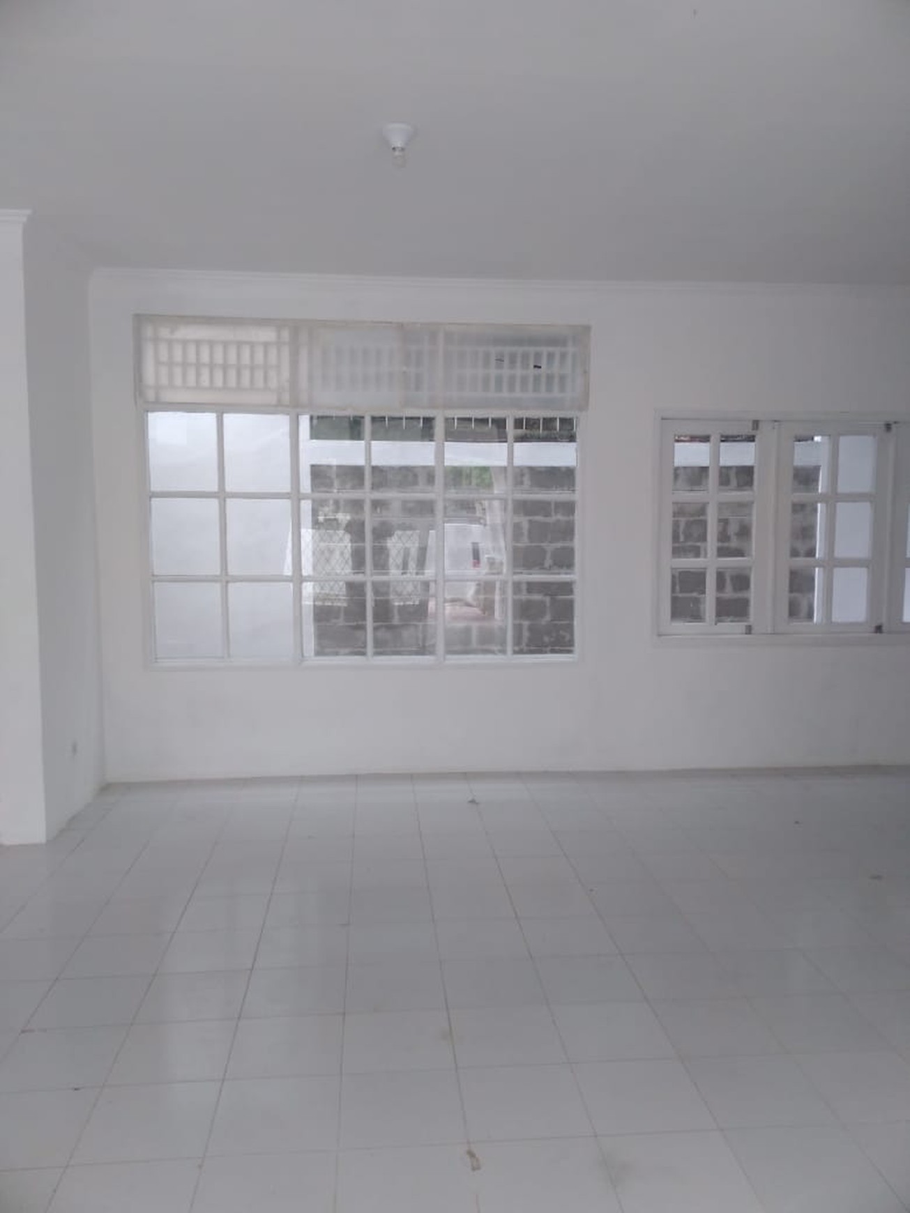Rumah Siap Huni di Mertilang Sektor 9 Bintaro