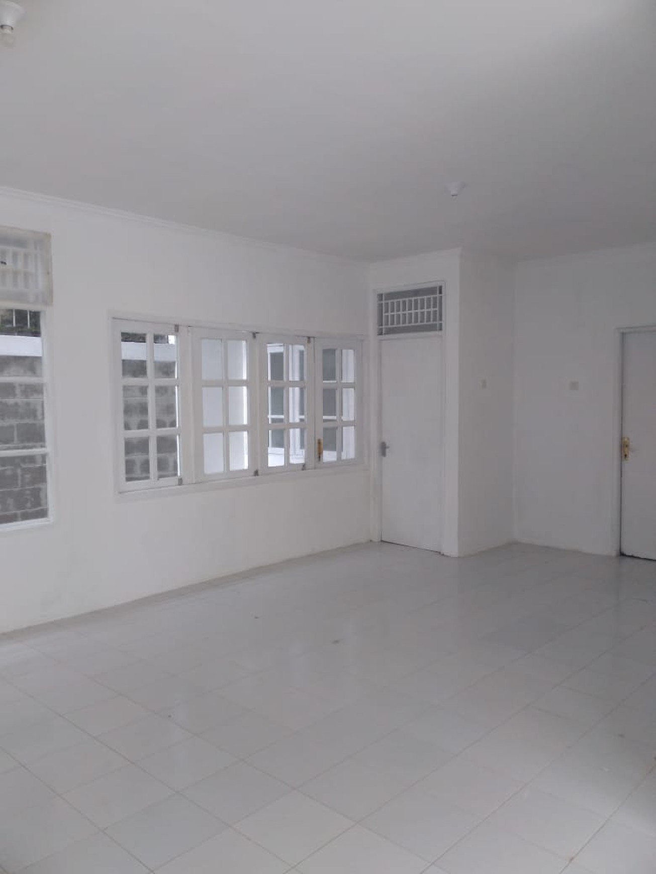 Rumah Siap Huni di Mertilang Sektor 9 Bintaro