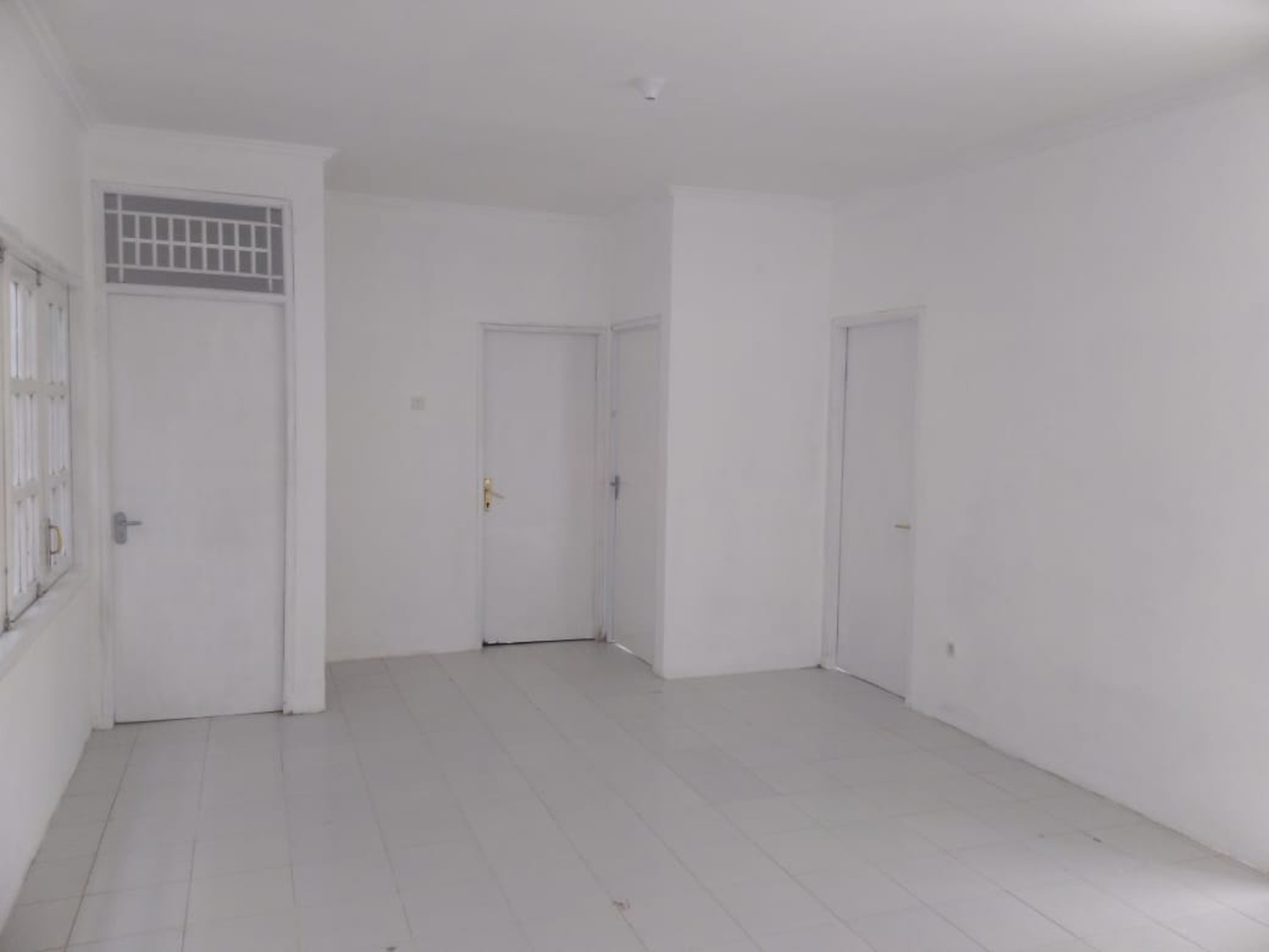Rumah Siap Huni di Mertilang Sektor 9 Bintaro