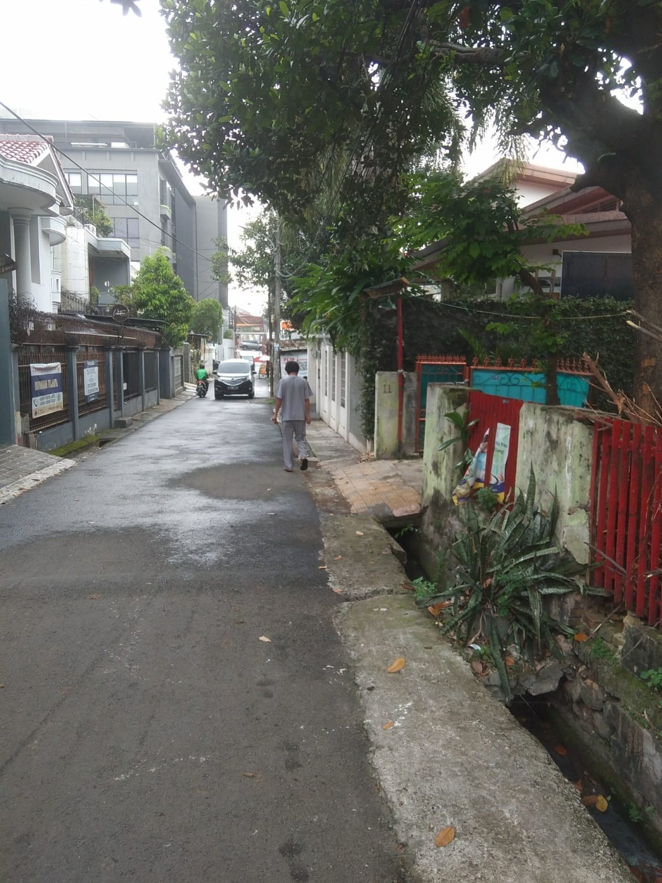 Lahan dan Rumah Strategis di Kebayoran Baru