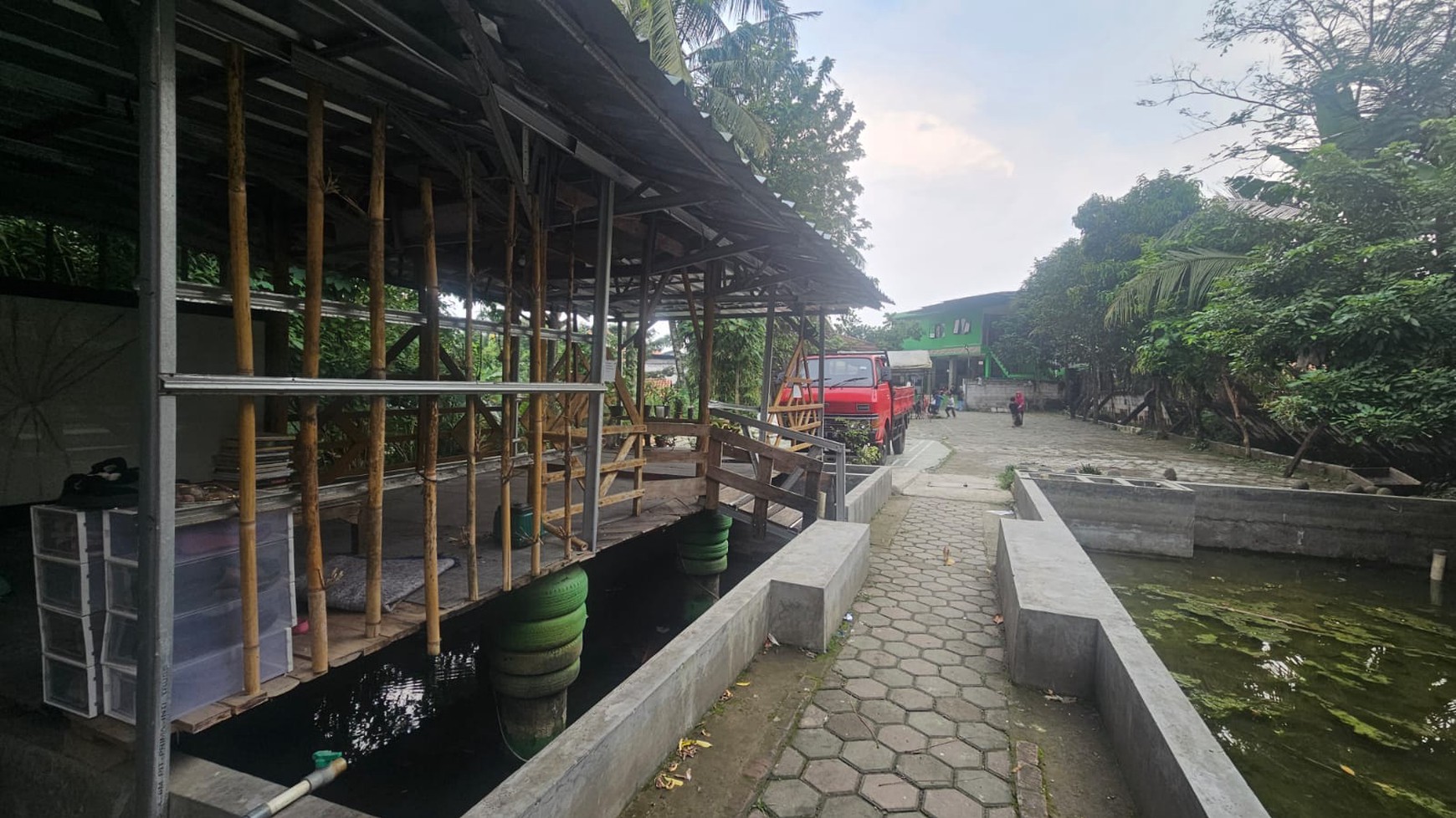 Cimanggis Tapos tanah luas 1609 datar tidak berkontur akses mbl