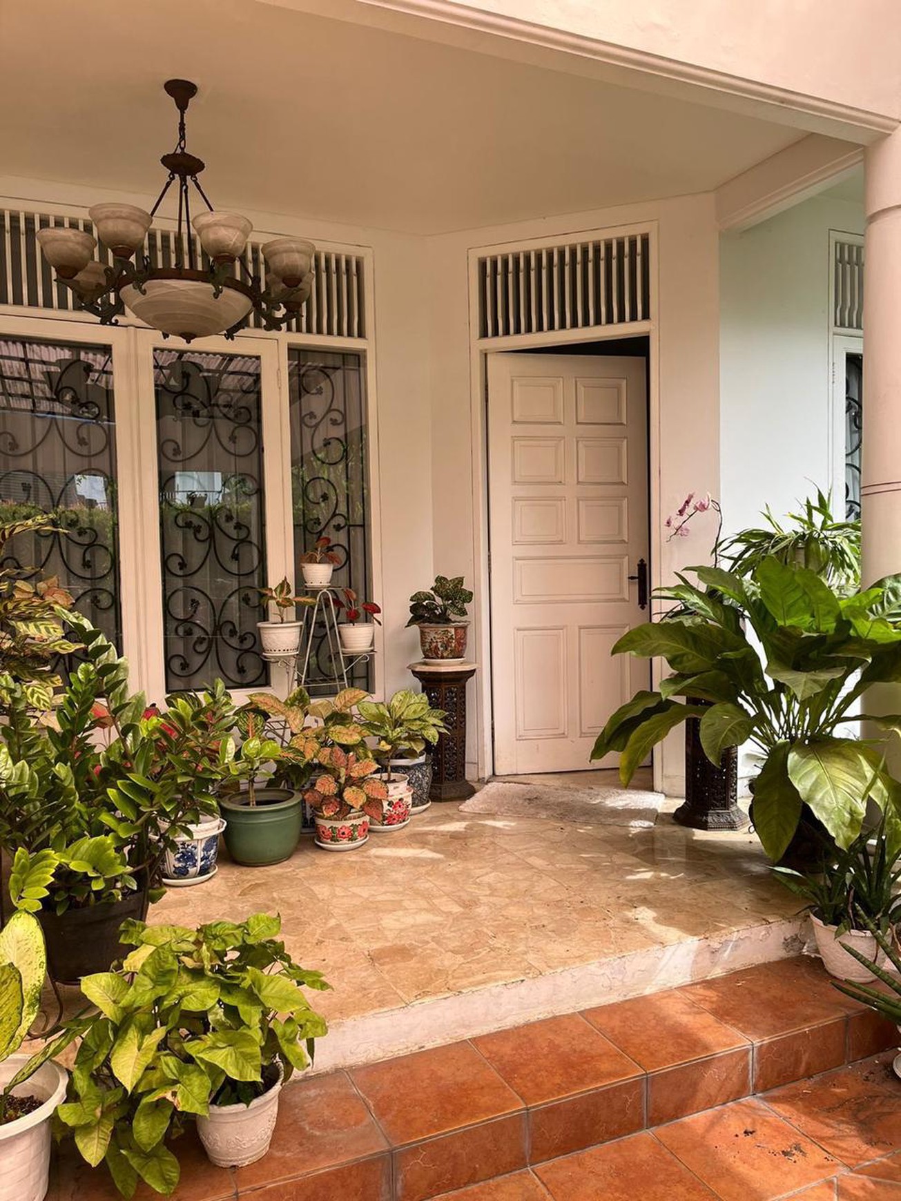 Rumah Bagus Di Villa Delima Lebak Bulus Jakarta Selatan