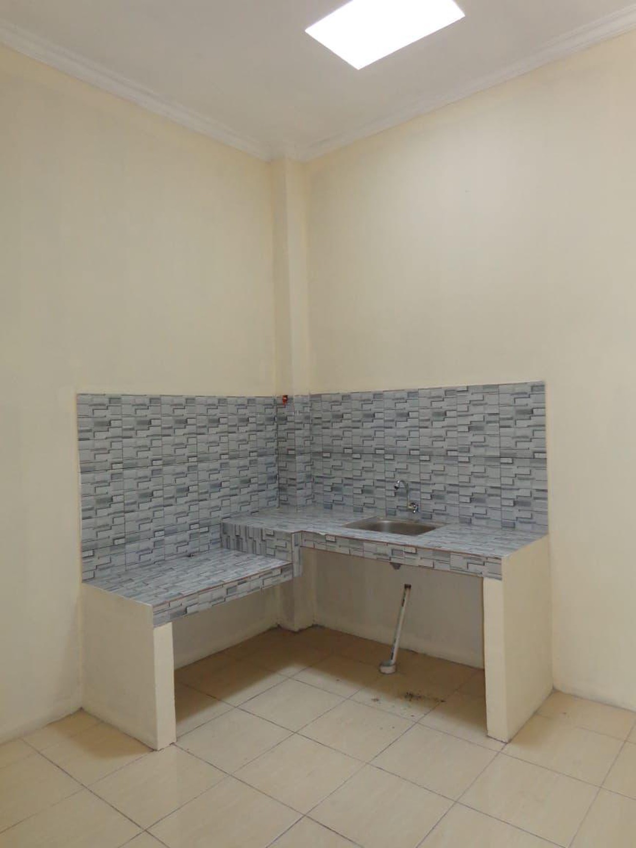 Rumah Baru Murah, Strategis, siap huni di Limo